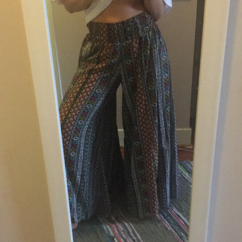 Super funky wide legged pants